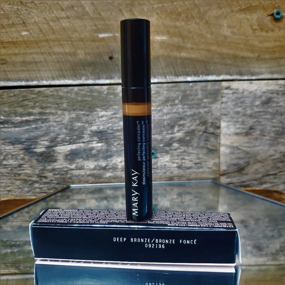 DISCONTINUED! Deep Bronze - Mary Kay Perfecting Concealer
